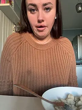 KiraSunshine: онлайн-секс-чат