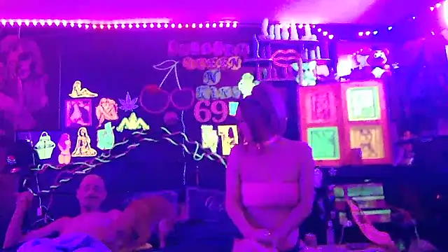 Splash_Queen420 Chat XXX live