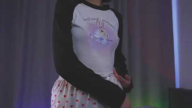 Leyla_crsh Adlı Modelin Canlı XXX Sohbeti