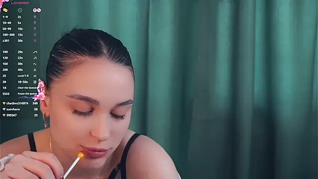 ZofiaSoshnik Adlı Modelin Canlı XXX Sohbeti