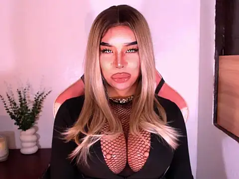 Zandralopez 在線直播表演