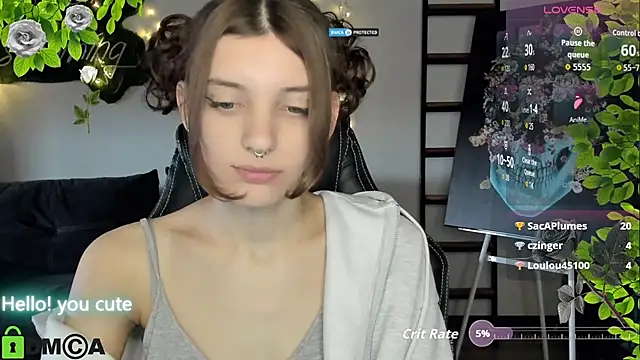 Chat +18 de CherryBloom777 ao vivo