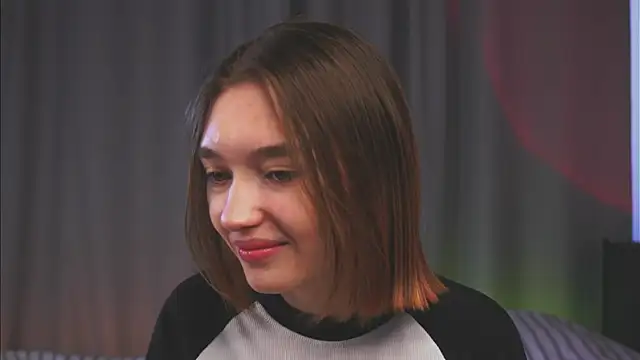 Chatroom XXX en direct de Leyla_crsh