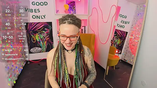 Chatroom XXX en direct de LisaFoxy_y