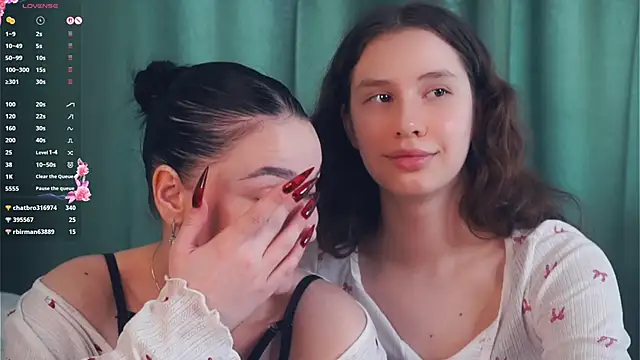 Chat +18 de ZofiaSoshnik ao vivo