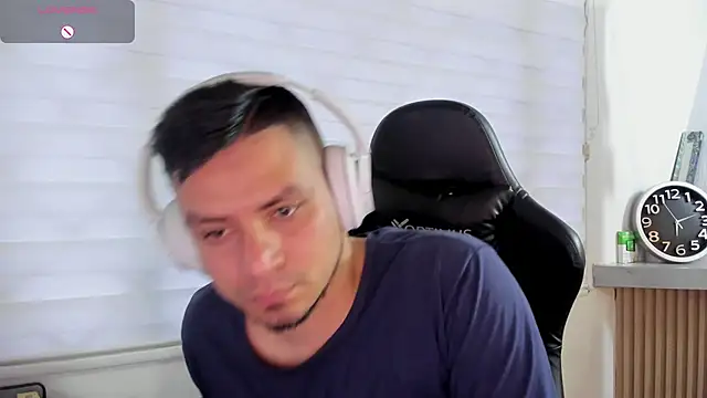 Rick_Adams Adlı Modelin Web Kamerası Şovu