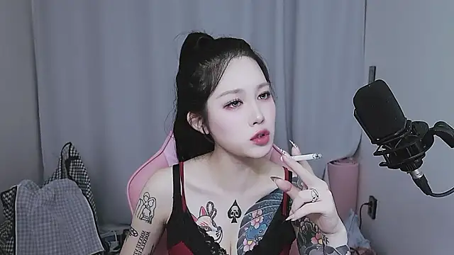 Chat XXX ao vivo de MISA_02