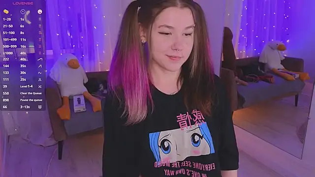 Mira_Falls 现场XXX聊天