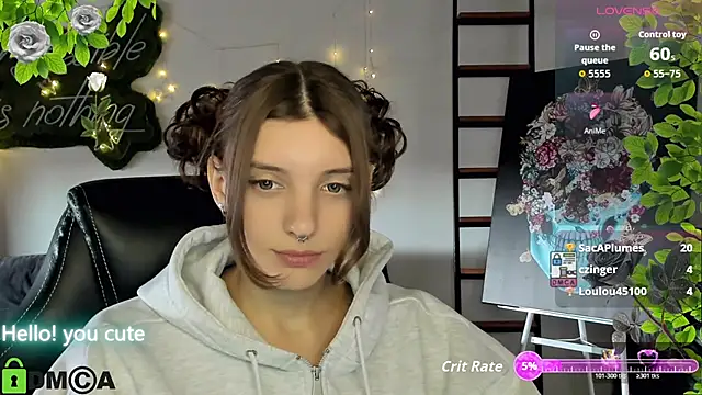 CherryBloom777: онлайн-секс-чат