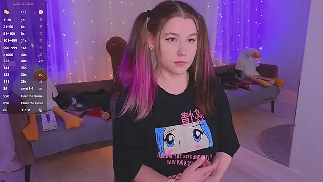 Mira_Falls live XXX chat