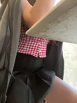 Živý XXX chat Lami_Mi