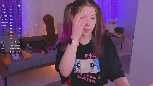 Mira_Falls Live XXX Chat