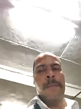 Vickyrajput009 Adlı Modelin Canlı XXX Sohbeti