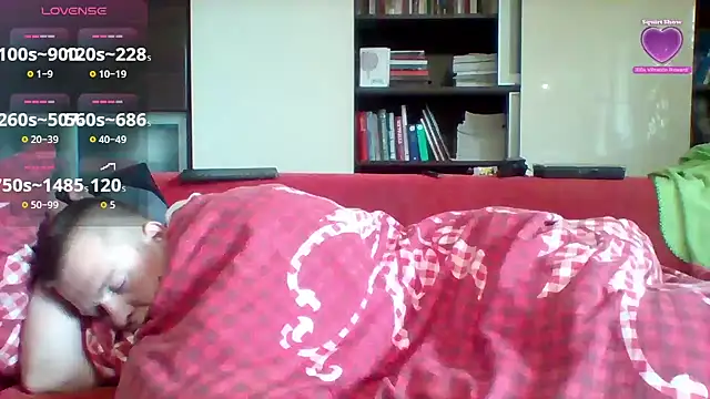 Matttthees Adlı Modelin Web Kamerası Şovu