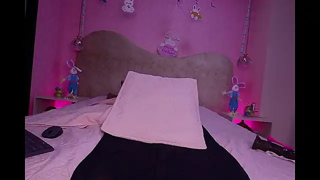 zzoe_ Adlı Modelin Canlı XXX Sohbeti