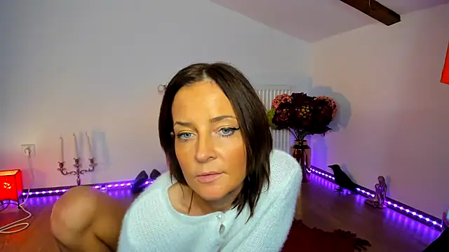 ViciousSiren's Live XXX Chat