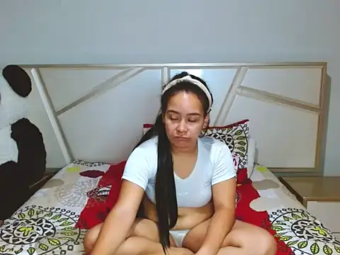 Chatroom XXX en direct de MaryVixxen