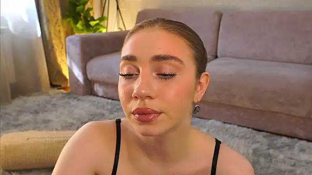 EadlinGillim Webcam show