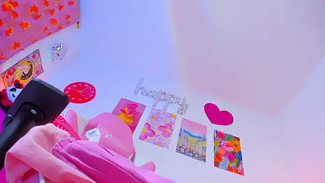 Madeline_21 ওয়েবক্যাম শো