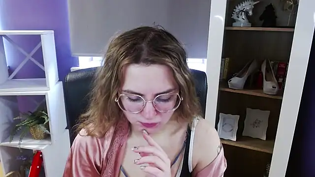 دردشة Zoey_Erotic الجنسية المباشرة