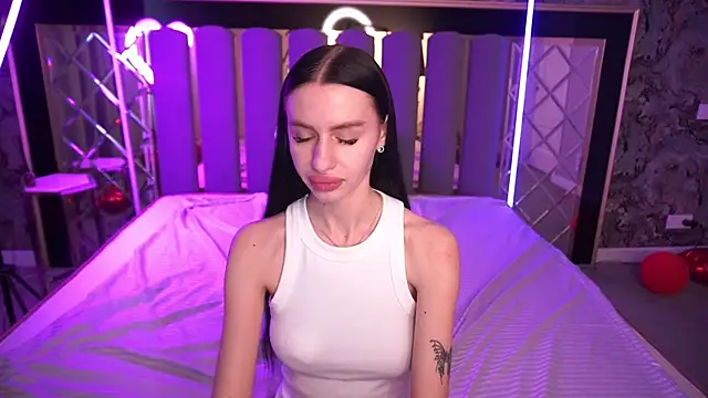 Snow_WhiteeeX's Live XXX Chat
