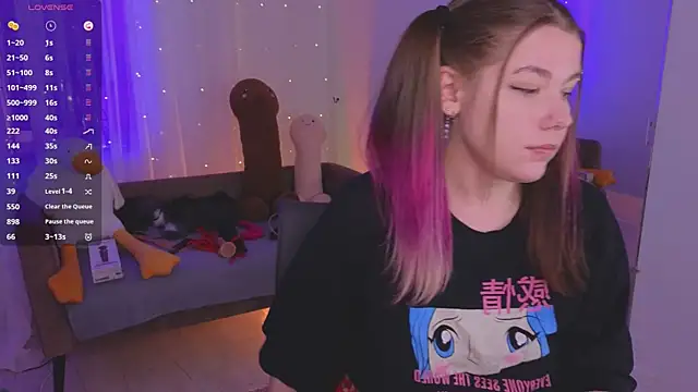 Mira_Falls Adlı Modelin Canlı XXX Sohbeti