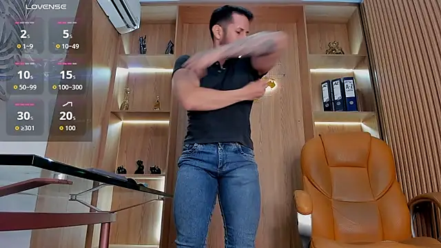 George_Diesell – Naživo XXX chat