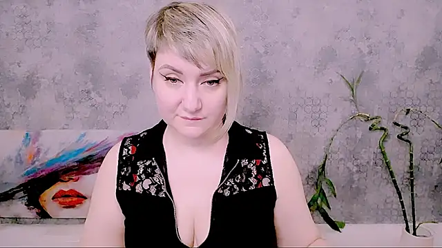 Czat XXX na żywo – Djullia