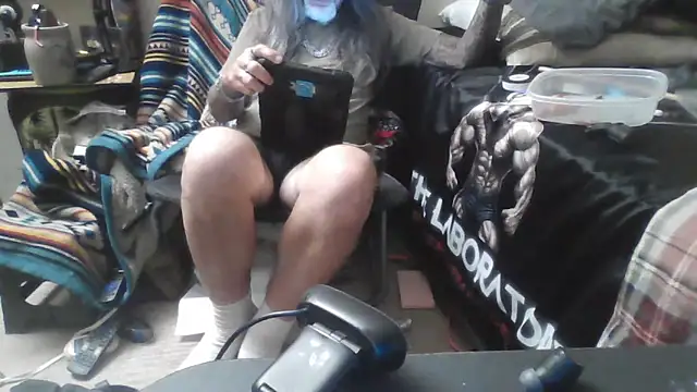 Pokazy przed kamerką – crassanova