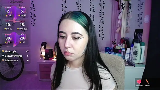 iris_sky élő XXX-chatje