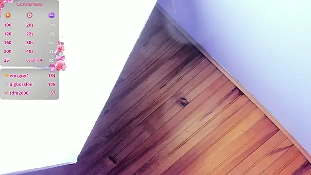 Irisbeel élő XXX-chatje