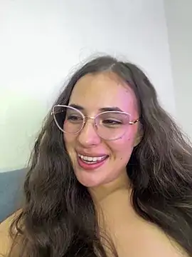 دردشة baaby-miiaa الجنسية المباشرة