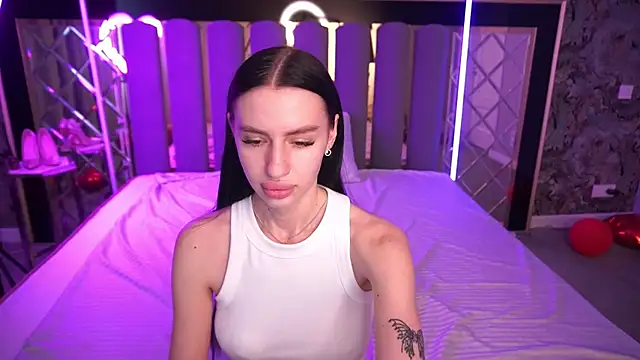 Snow_WhiteeeX's Live XXX Chat