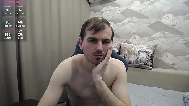 XXX chat uživo modela SerzhKorol1