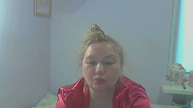 Chatroom XXX en direct de Lusi-777