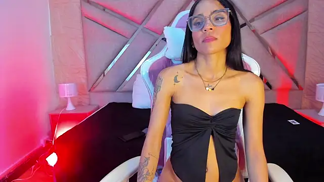 sophie_pariss Live XXX-Chat