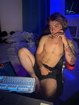 AngelLatinBoy 在線直播表演