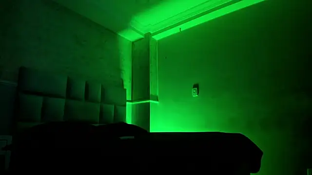 Živý XXX chat AnaiaClarck