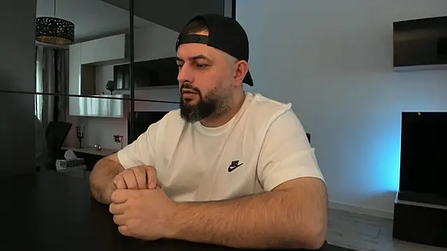 DravenPeak Adlı Modelin Web Kamerası Şovu