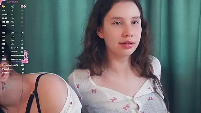 Chatroom XXX en direct de ZofiaSoshnik