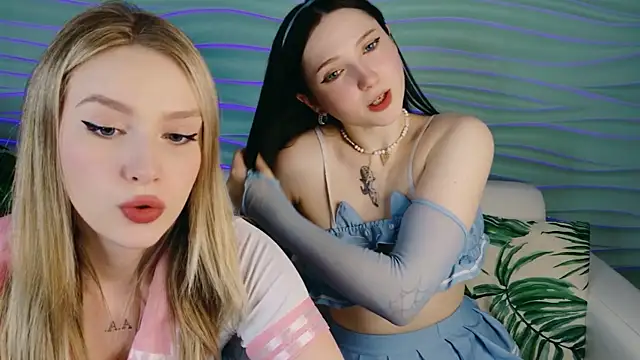 Tiny_BunnyX's Live XXX Chat