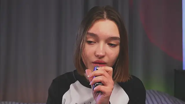 Leyla_crsh 现场XXX聊天