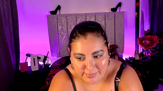 AndreaKinky Chat XXX in diretta