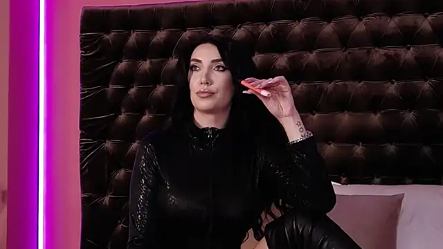 StephanyMillan Chat XXX in diretta