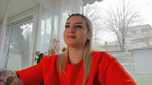 Ella_Vee's Live XXX Chat