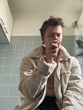 Toyjungee Live XXX-chat