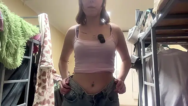 Chat XXX en directo de AquilineOrites