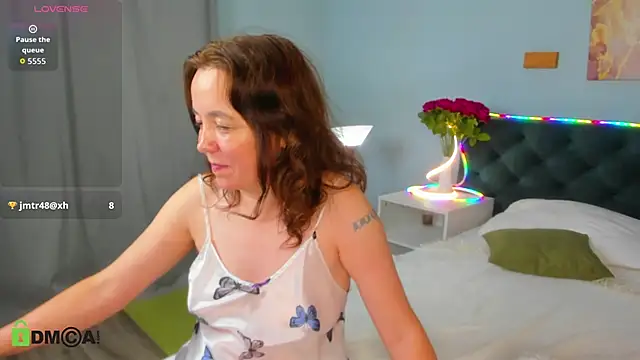 Chat XXX ao vivo de Kira_Adler