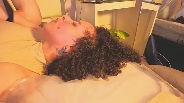 Benny_and_Mark Adlı Modelin Canlı XXX Sohbeti