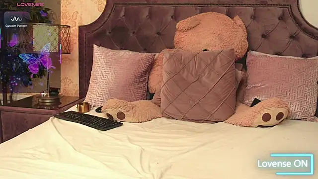 Chat XXX en directo de JaneDevine